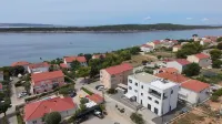 3 room apartment, 100 meters from the beach with sea view, new building.