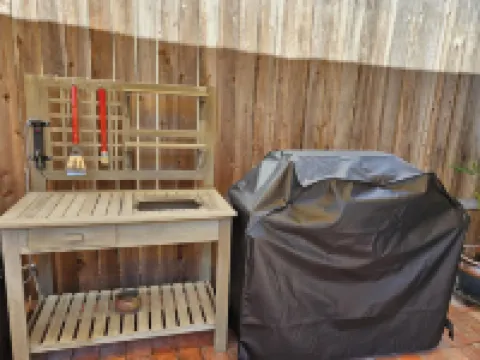 Eastside Costa Mesa, Close to Disneyland, Beaches.1.5 Miles to Jwa Airport.