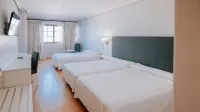 Hotel Bahia Sur