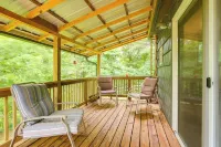 1 Mi to Burr Oak Lake: Cozy Family Home! - 3-Star