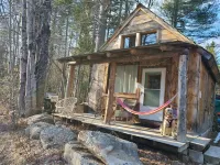 Cabin-7 Min to Ski Stratton-Wood Fired Sauna-Brook View-Woodstove-Firepit-Dog OK Hotels in Jamaica