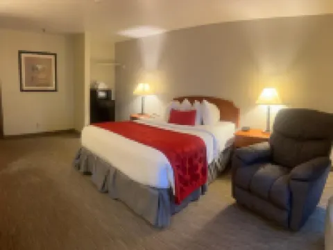 Ramada by Wyndham Ely Hoteles en Ely