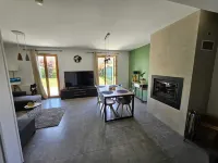 2 Bedroom Private vacation home Hotels in Villers-Cotterets