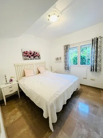 Apartment with sea views in a quiet area Отели в г. Алькоррин