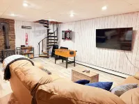 Ultimate Family Workation: 4Sleep Area w/ Game Room, High-Speed WiFi & Fire Pit