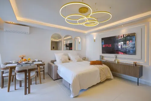 Luxe Azure I Collection