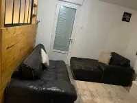 Quiet apartment in Raismes, free parking and wifi. Spa sauna at extra charge Hotels in Raismes