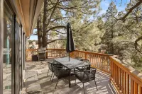 Hoof Haus in Aspen Valley Country Club in Flagstaff