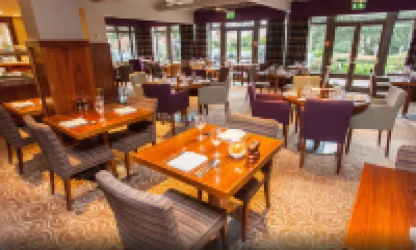 ดับเบิ้ลทรี บาย ฮิลตัน สแตรทฟอร์ด อัพพอน เอวอน โรงแรมในสแตรทฟอร์ด อัพพอน เอวอน