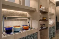 Amarello Hotel Praia Santo Andre, Tapestry Collection by Hilton - breakfast