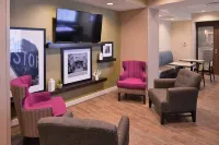 Hampton Inn Leavenworth Hotels in Lansing