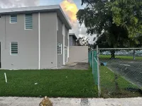Spacious Family Friendly 4BR Home Near Beach
