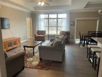 4-bedroom house in peaceful New Albany with AC, fitness room, WiFi