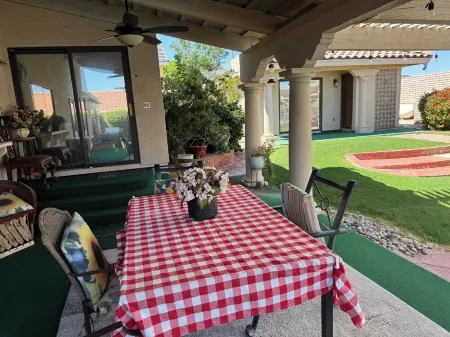 Beautiful Vacation Home with Pool