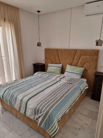 Dari's House Nearest Place TO Airport MED V Отели рядом с достопримечательностью «Терминал 2 аэропорта Мухаммед Пятый»