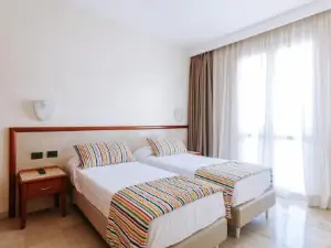 Nicolaus Club la Giurlita