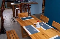 Quaint farmhouse with WiFi in charming Nyeri. family and pet friendly.