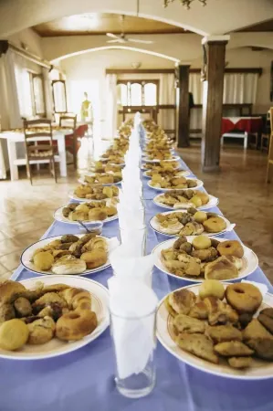 Hotel Mira d'Or amboaboaky toliara Отели в г. Атзимо-Андрфана