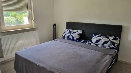 Urlauben Sie auf Großzügigen 50 m2 Fewo Malaika in Gerlachsheim Отели в г. Лауда-Кёнигсхофен