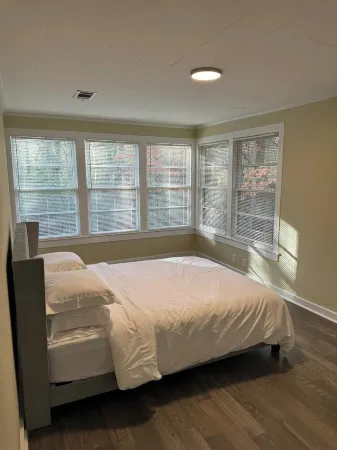 Creekside Cabin - 5 Mins From LA TECH & Sports Complex Отели в г. Растон