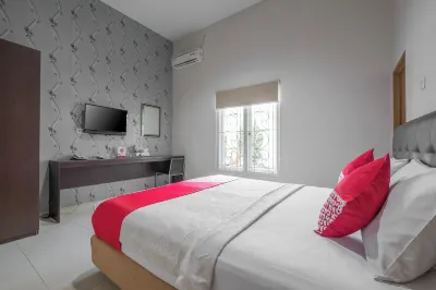 Hotel O Makassar near Pantai Losari Hotels in Mangkura