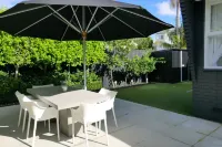 The Urban Haven - A serene city retreat, a lovely garden, close to trendy cafes. Hotels in Saint Marys Bay