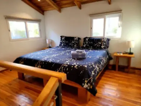 Nosara Blue: Casa Alamo - Walk to Sunsets & Surf!