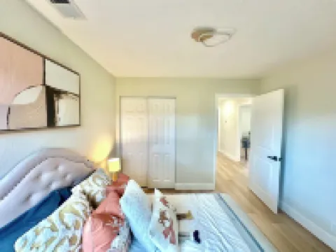 3-bedroom house in peaceful Campbell with WiFi