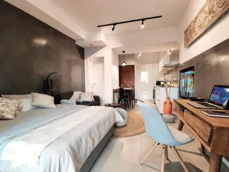 Contemporary Studio Apartment in Ebene Cybercity | Quatre Bornes