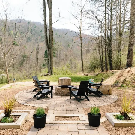 2 CABINS, 3 ACRES- HOT TUB VIEWS & ACCESS TO THE STATE PARK TRAILS