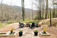 2 CABINS, 3 ACRES- HOT TUB VIEWS & ACCESS TO THE STATE PARK TRAILS