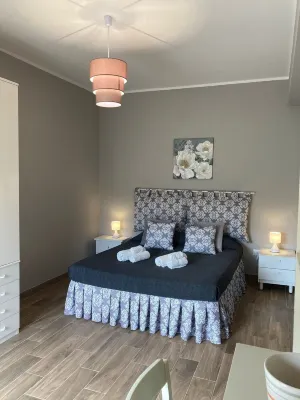 Lovely apartment on the Costa degli Dei, between Pizzo Calabro and Tropea.