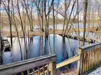 Bear Point Hideout on Menominee River