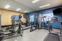 韋伯斯特鉑金酒店及套房 - 健身室/gym room