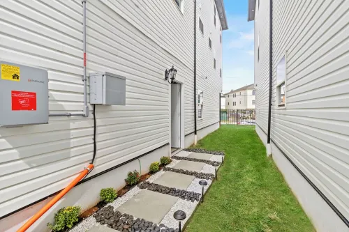 Cozy 1-bedroom with AC and WiFi in lovely Elizabeth - Condos