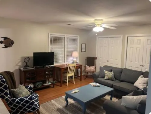 Charming 1-bedroom apartment in enchanting New Bern with WiFi, AC