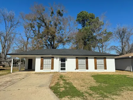 A Home Away From Home - Rest, Relax, & Enjoy