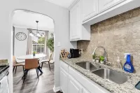 • NEW • Walk to AT&T Stadium  and Globe Life Field • Rangers • Free parking