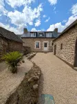 Country house near Paimpol. 8 minutes from Bréhec beach. Hotels in Plouezec