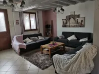 Gîte Grandeur Nature à Saint-Aignan - 12 couchages à 2.5 km du zoo de Beauval فنادق في Saint-Aignan