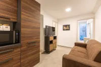 Charming 1-bedroom apartment with AC and WiFi in Qawra Hotels in Ghajnsielem