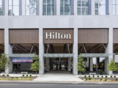 阿靈頓Rosslyn The Key希爾頓飯店 阿靈頓公墓附近的飯店