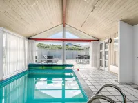 "Anne" - 100m from the Sea - Pool
