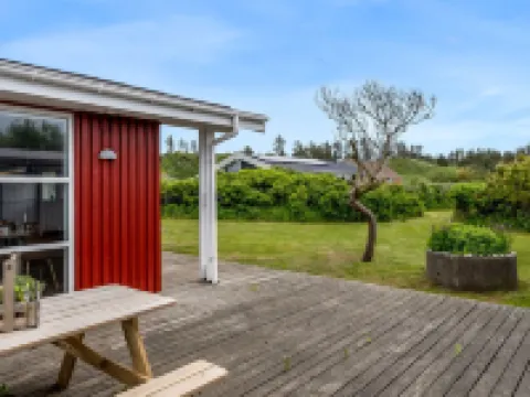 "Verene" - 400m from the Sea