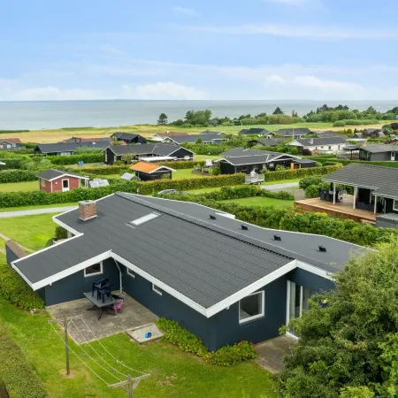 "Nelina" - 300m from the sea Hotels in Bogense