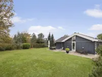 "Enken" - 750m from the sea - 4-stjärniga