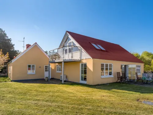 "Tara" - 300m from the Sea