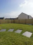 Ploubalay Getaway: Modern floor-level House