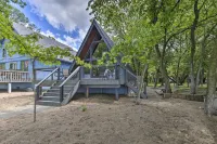 Lake Pepin Cottage w/ Decks + Private Beach! - 3-Star