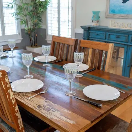 Luxury - 1 Min to Beach - Pool - New Remodel
